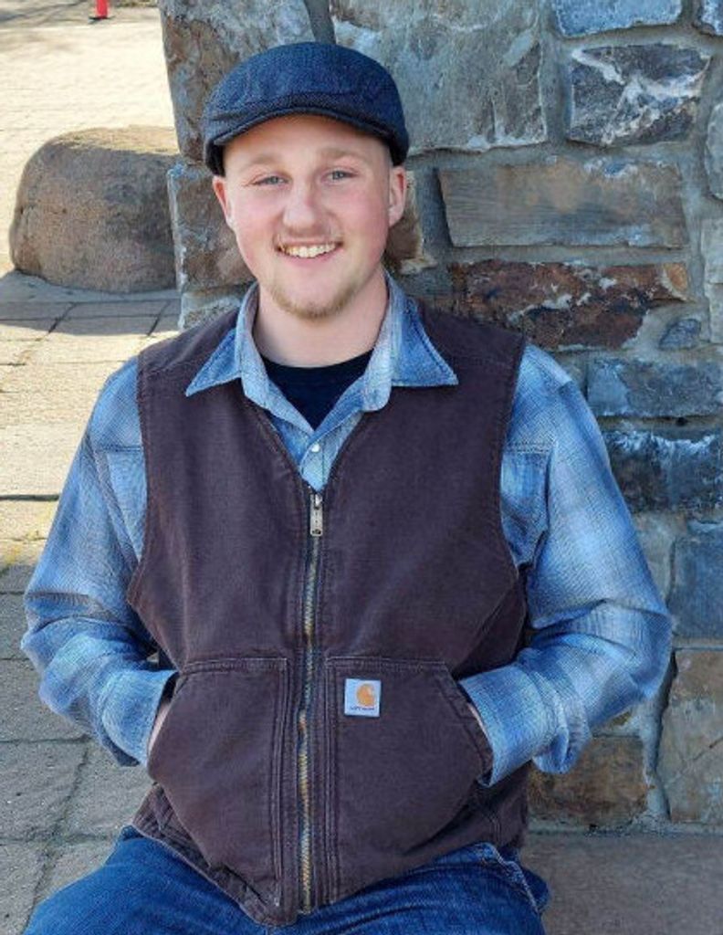 Logan Alan Adams Profile Photo