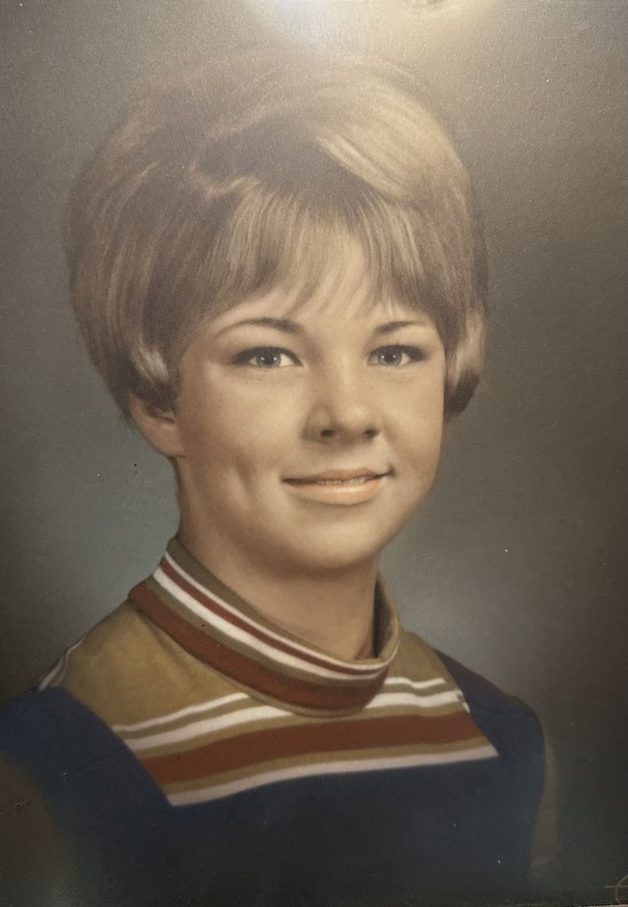 Sherry Suzanne Stacker Profile Photo