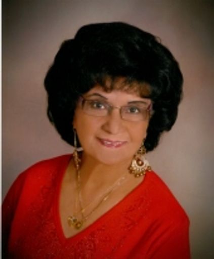 Ann Marie Camacho-Trautwein Profile Photo