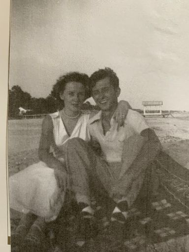 Margaret "Peggy" McElvoy photo gallery thumbnail 3 of 185