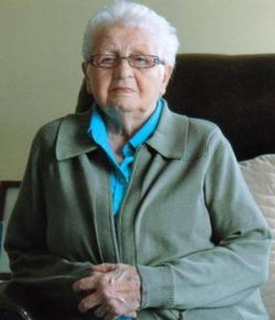 Annie White Profile Photo