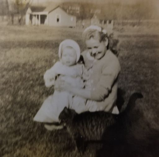 Evelyn Earlene (Smith)  Van Wey photo gallery thumbnail 4 of 28