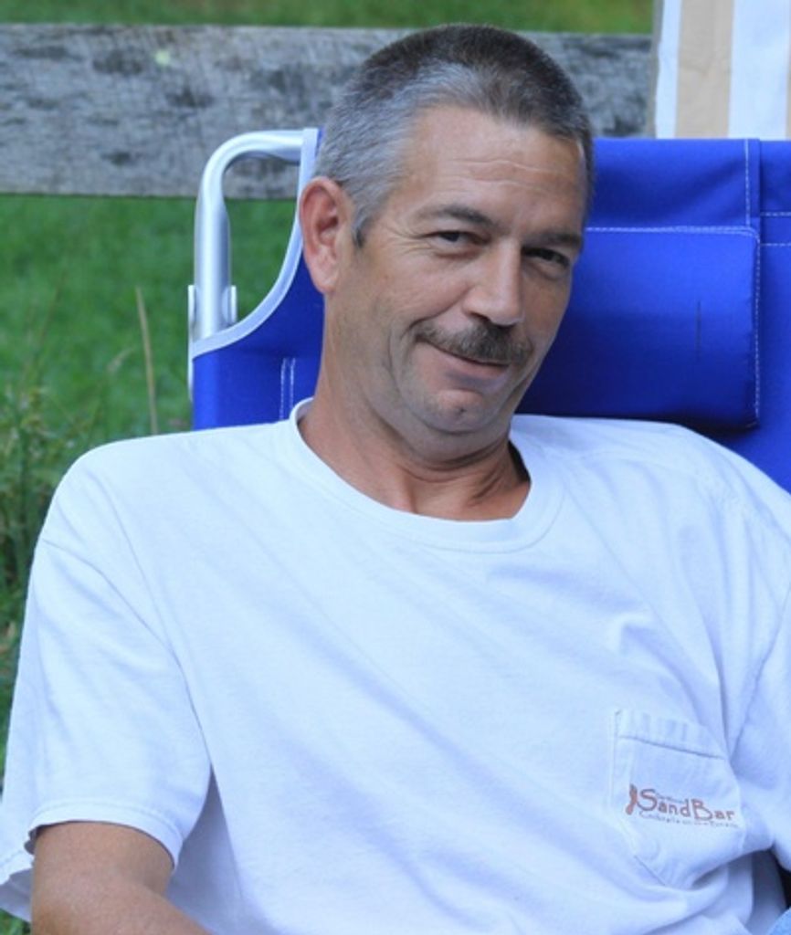 Roy J. Papineau Profile Photo