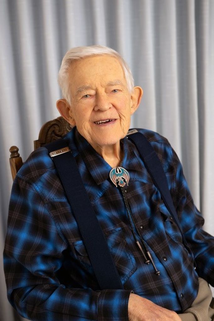 Russell Lee Maxwell