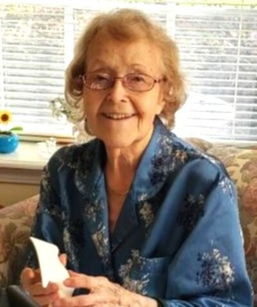 Genevieve Flemming Profile Photo