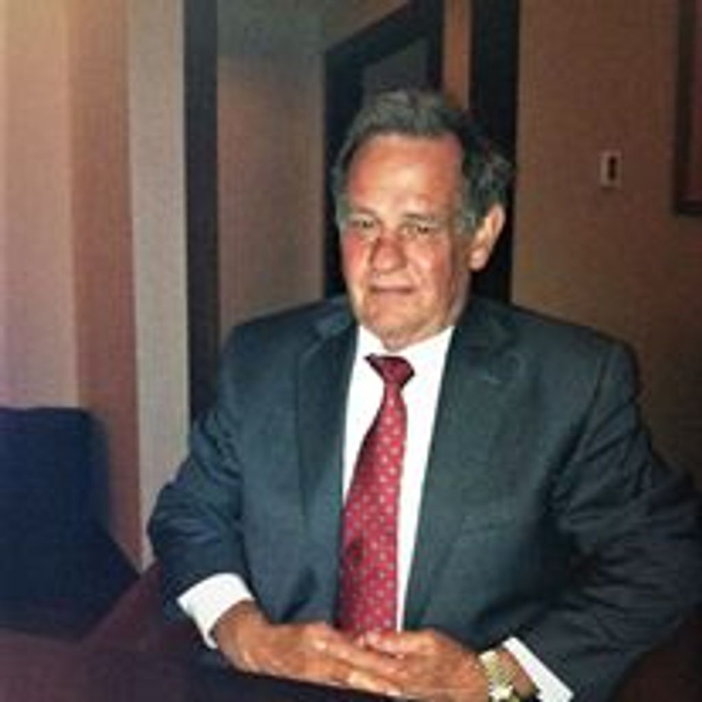 Robert "Bob" Edward Smoot, Jr