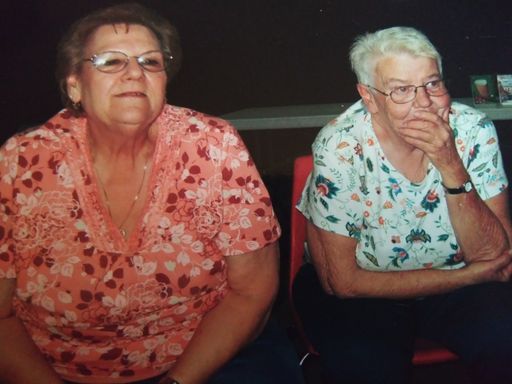 Anne Marie Seybold photo gallery thumbnail 9 of 36