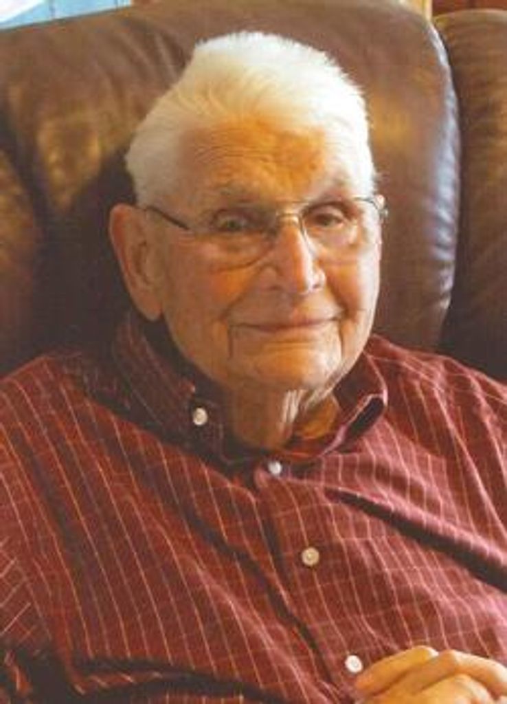 Dwight M Hill