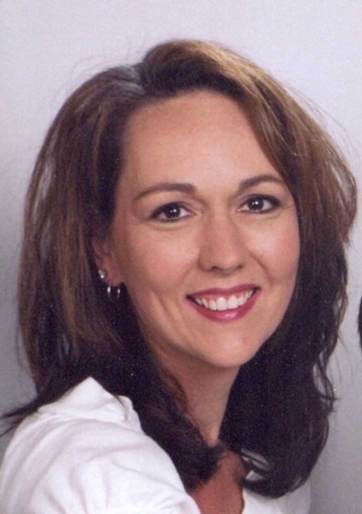 Lisa G. Lewis Profile Photo