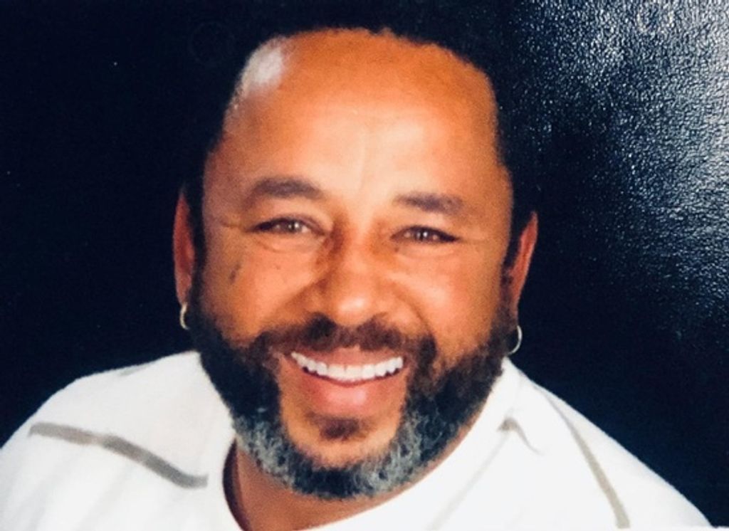 Carl James Bowser Sr Profile Photo