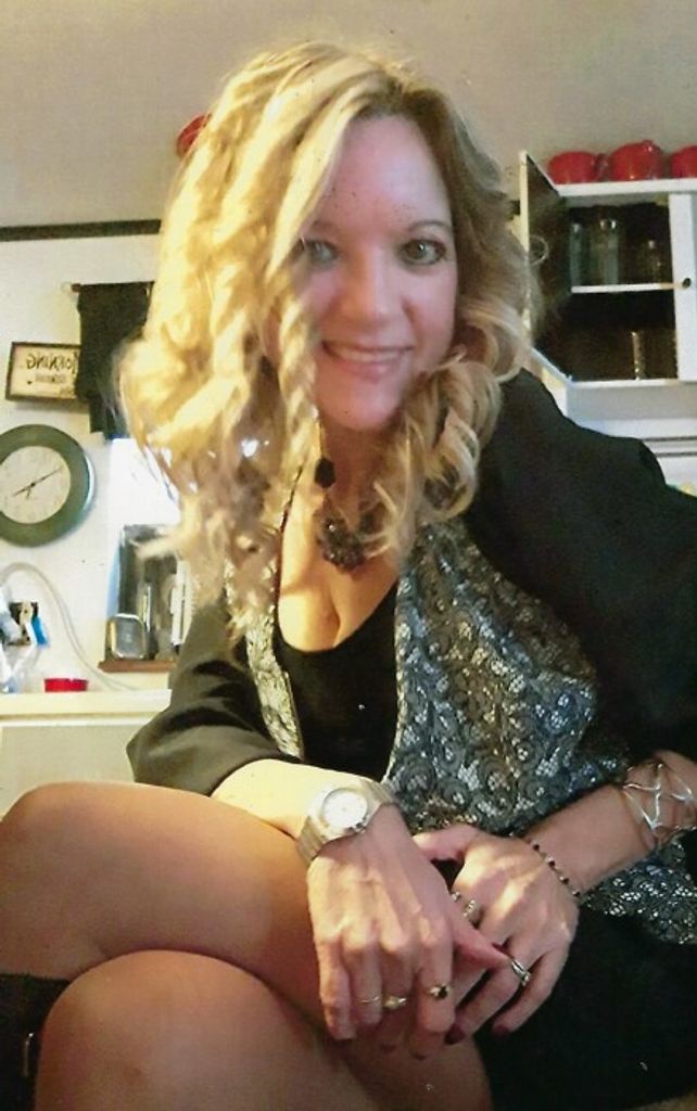 Vicki "Daisy" Scharp