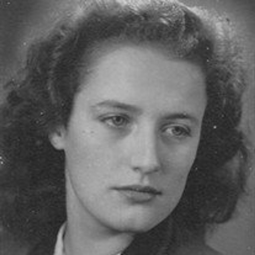 Viola  Maria Arnold