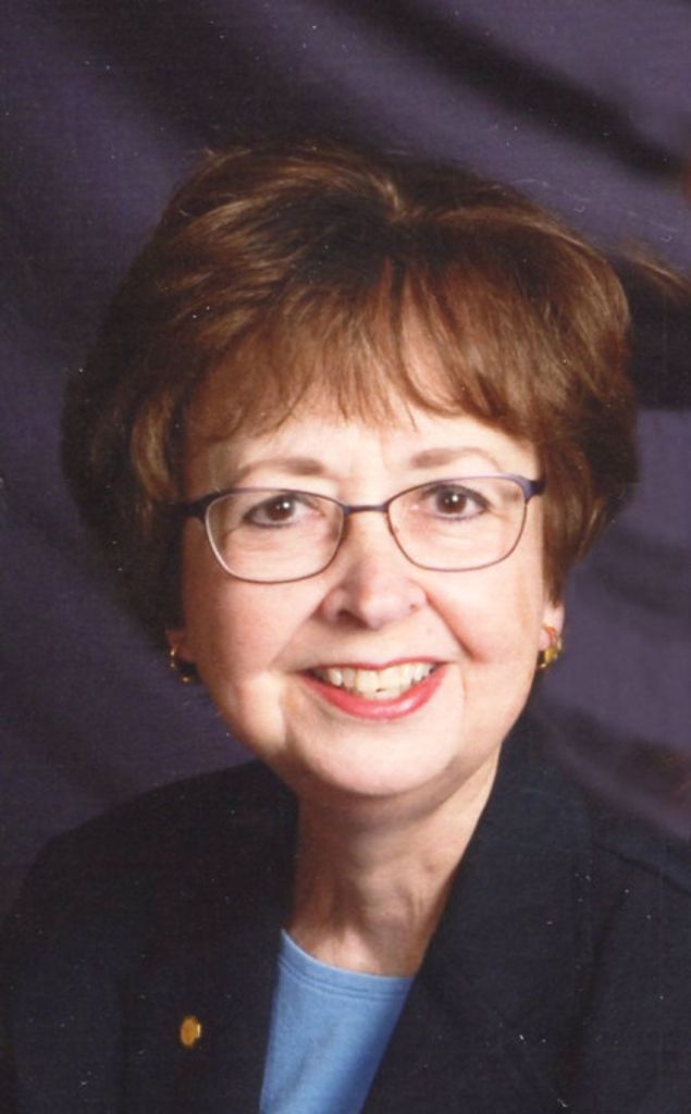 Kay E. (Desmith)  Oestreich