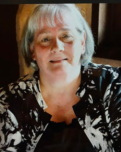 Linda Beth Warren's obituary image