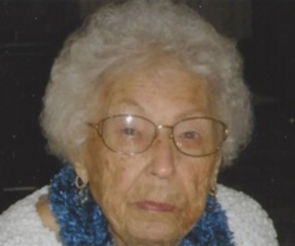 Rachel "Rae" Cantrell