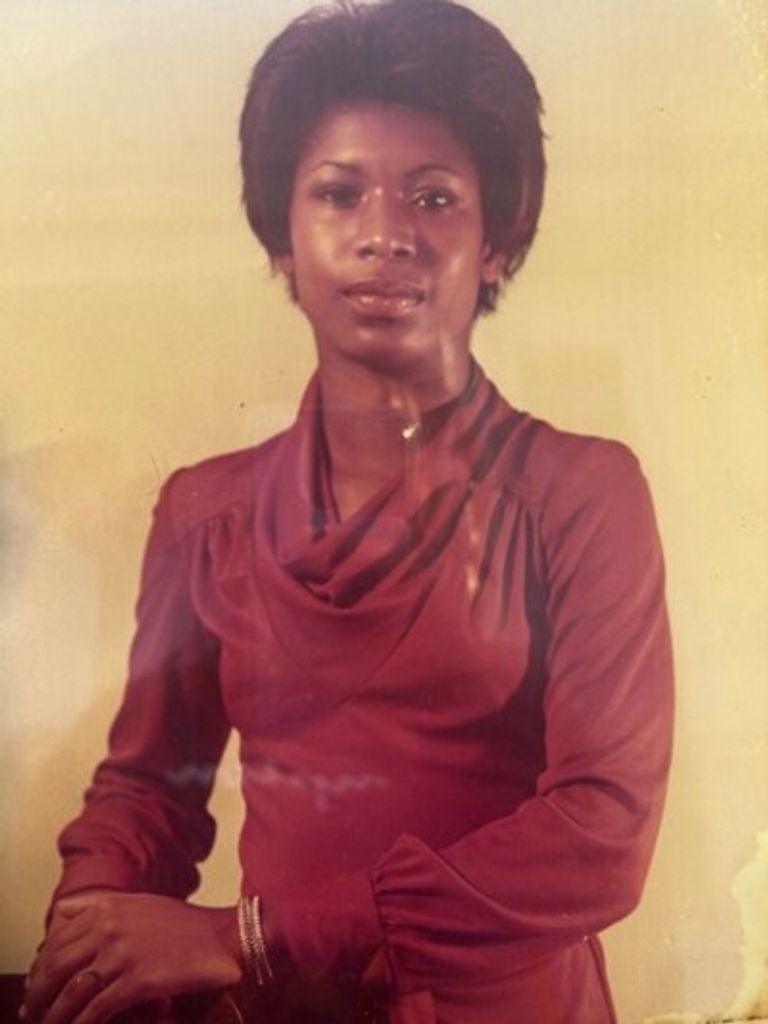 Sharon Lettica Hawkins Profile Photo