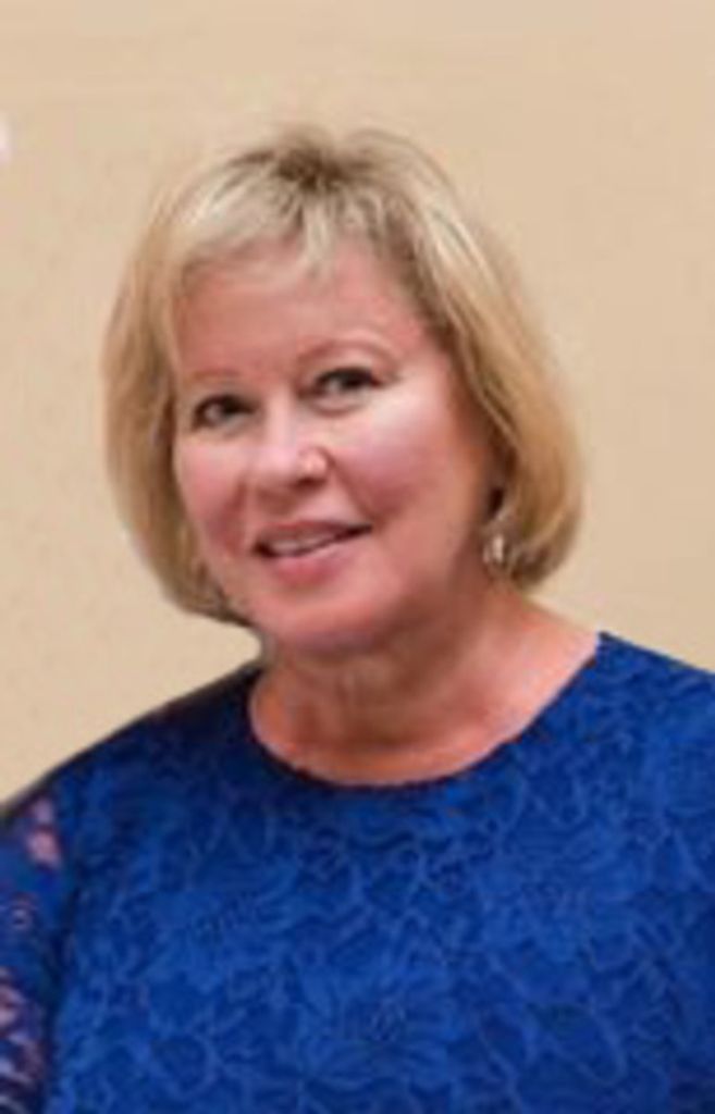 Chaille Sandra Manis Profile Photo
