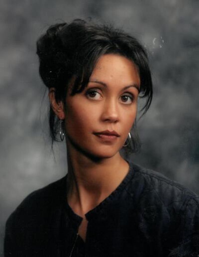 Rayna E. Schmid Profile Photo