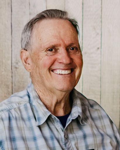 Carlton Leroy Quamme's obituary image