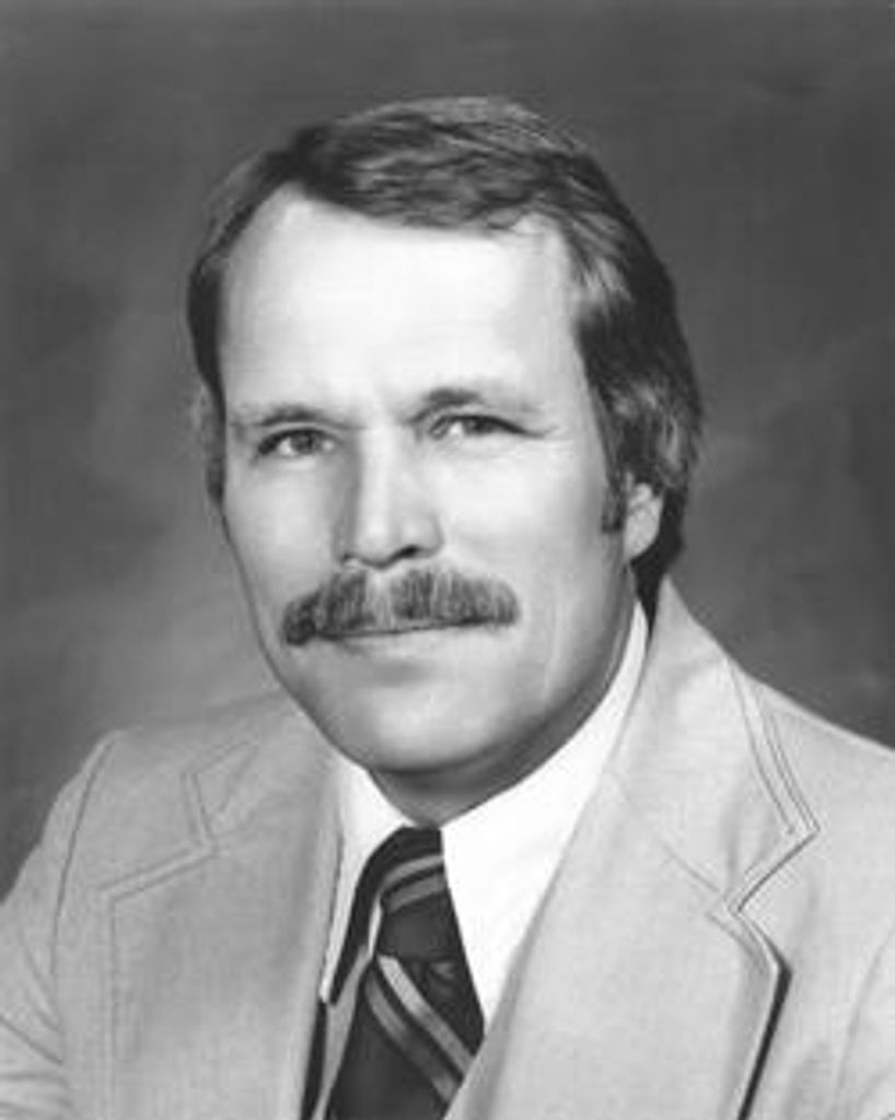 Kenneth Edward "Ed" Marshall Profile Photo