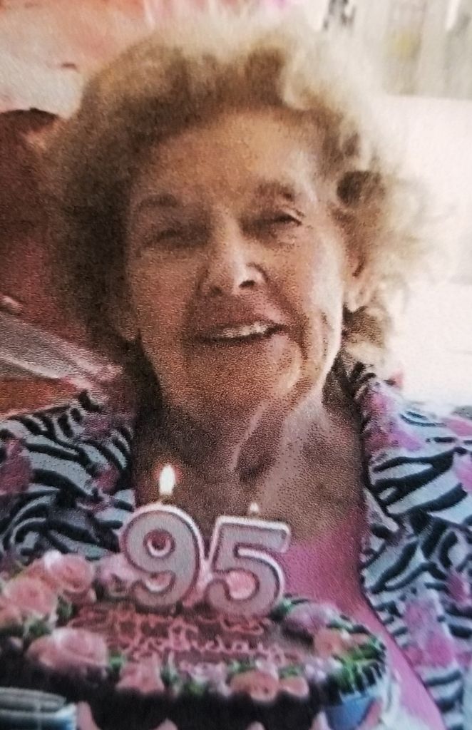 Eleanore  M. Dampf