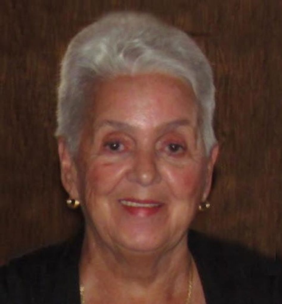 Dolores Calis