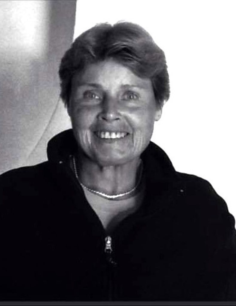 Robyn Rae Christianson