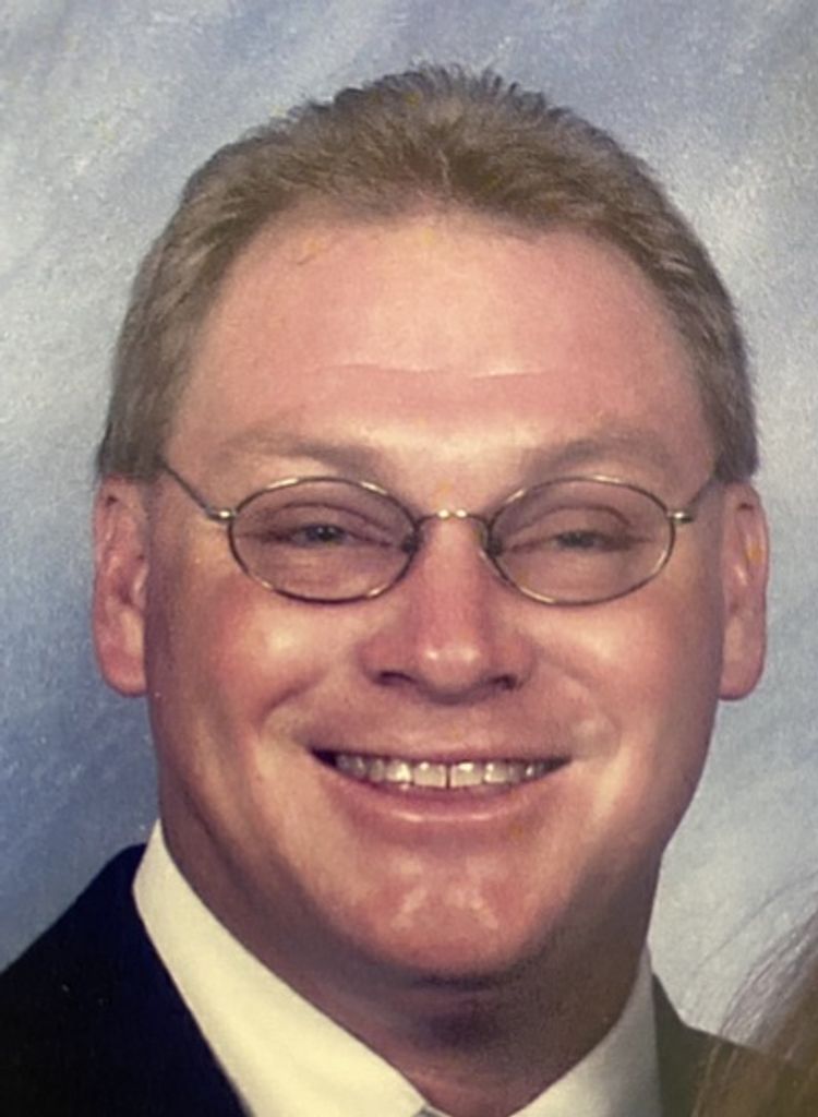 Lowell Davis