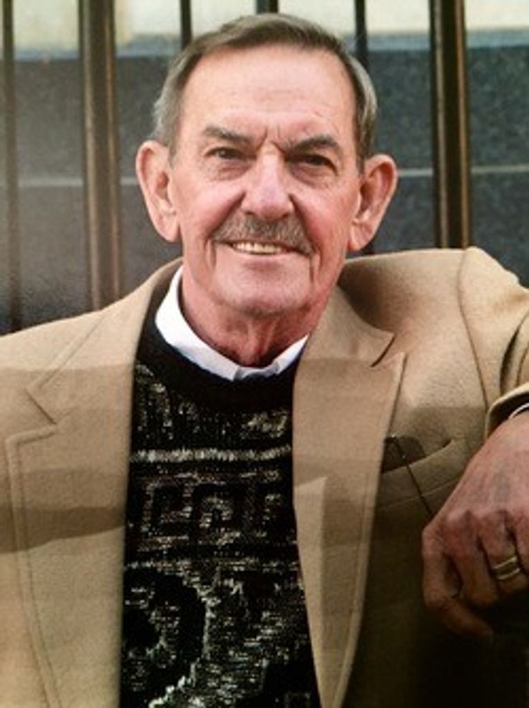 Bill G Davis