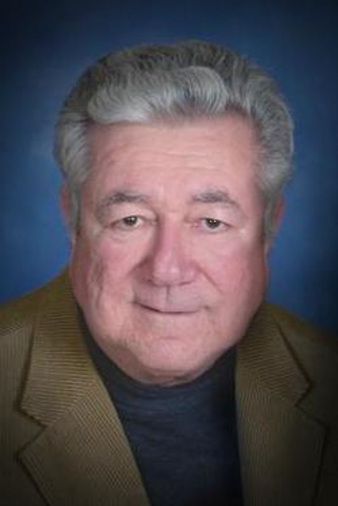 Robert W Blackford