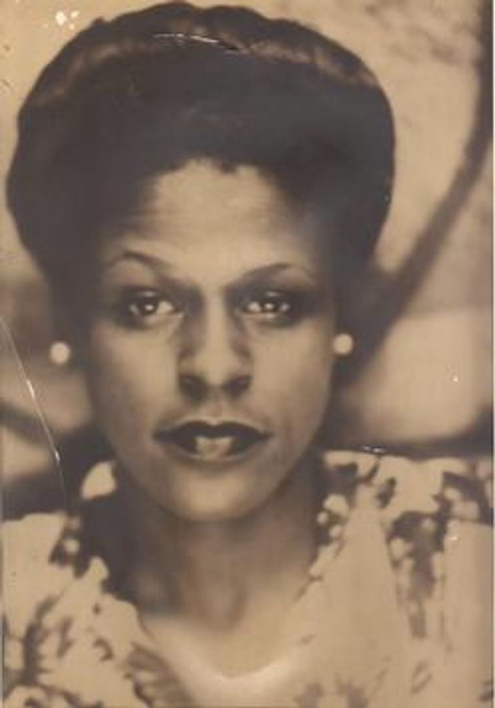 Mrs. Mary E. Mccray