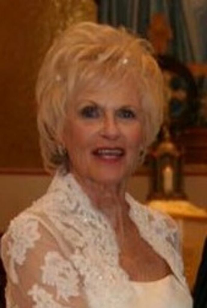 Linda L Santogeanis-Malott Profile Photo