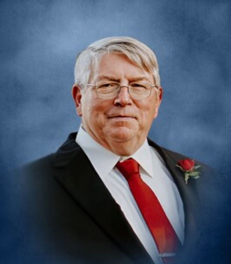 Michael Elliott Profile Photo