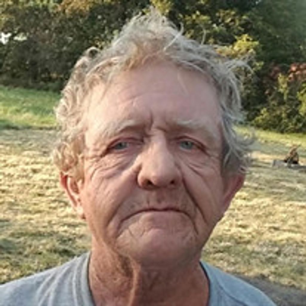 Paul Edward Clutts Jr