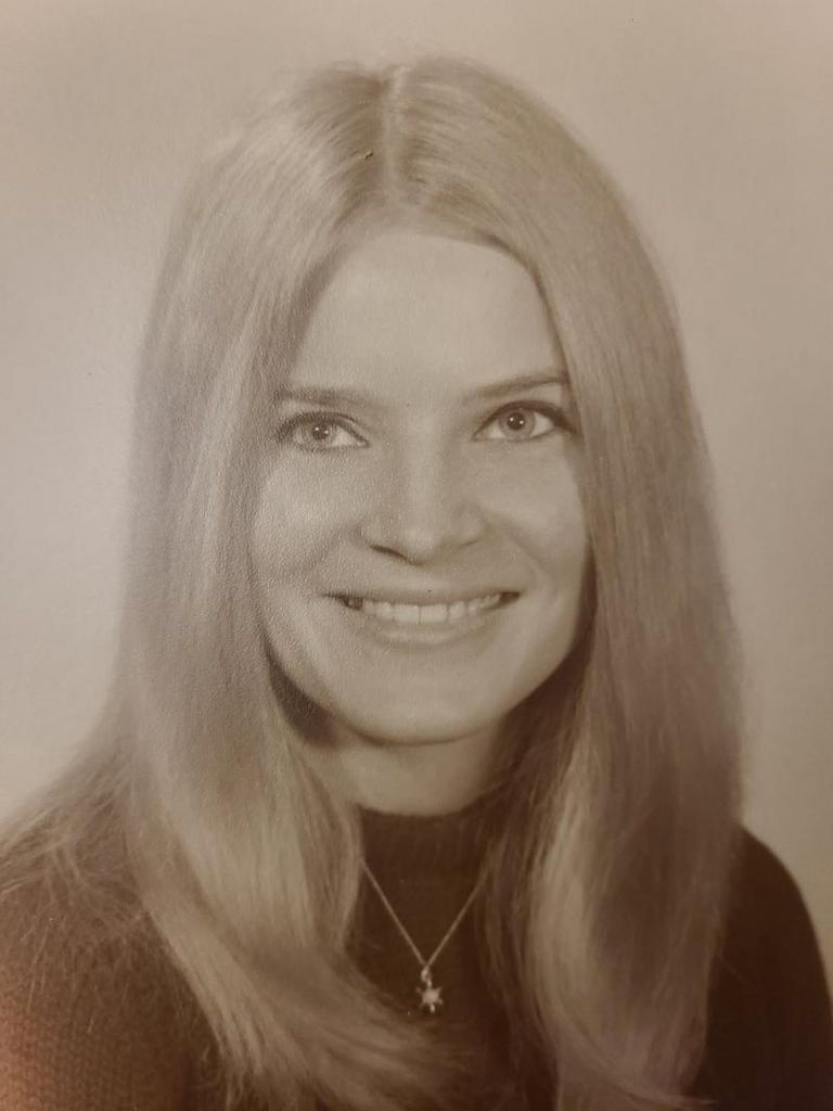 Joan Ridgley Profile Photo