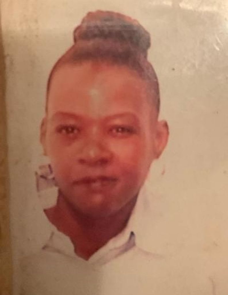 Elvona J. Spriggs