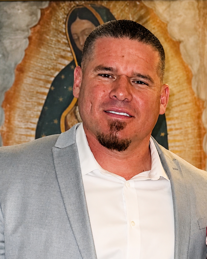 Luis Torres Profile Photo