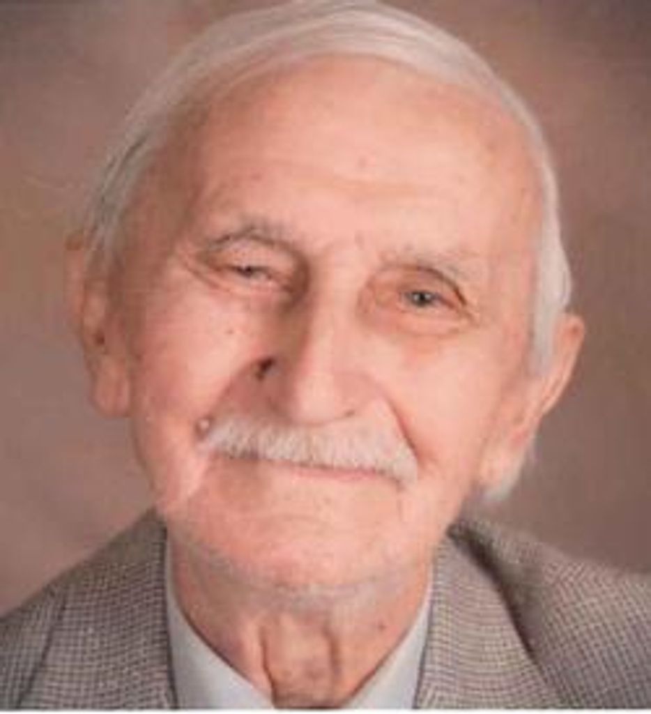 Max G. Tassus Profile Photo