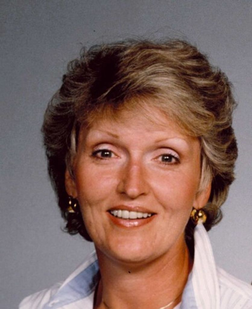 Judy Lue Sekularac Profile Photo