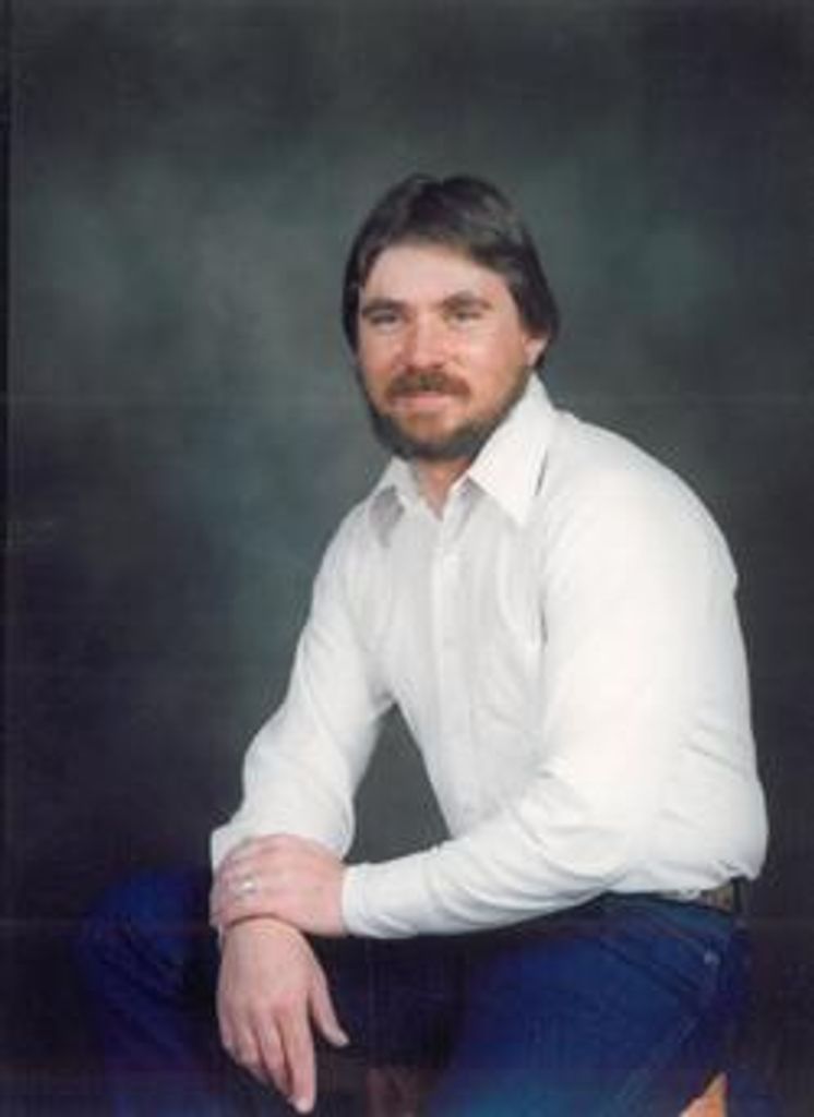 Dennis "Denny" Leak
