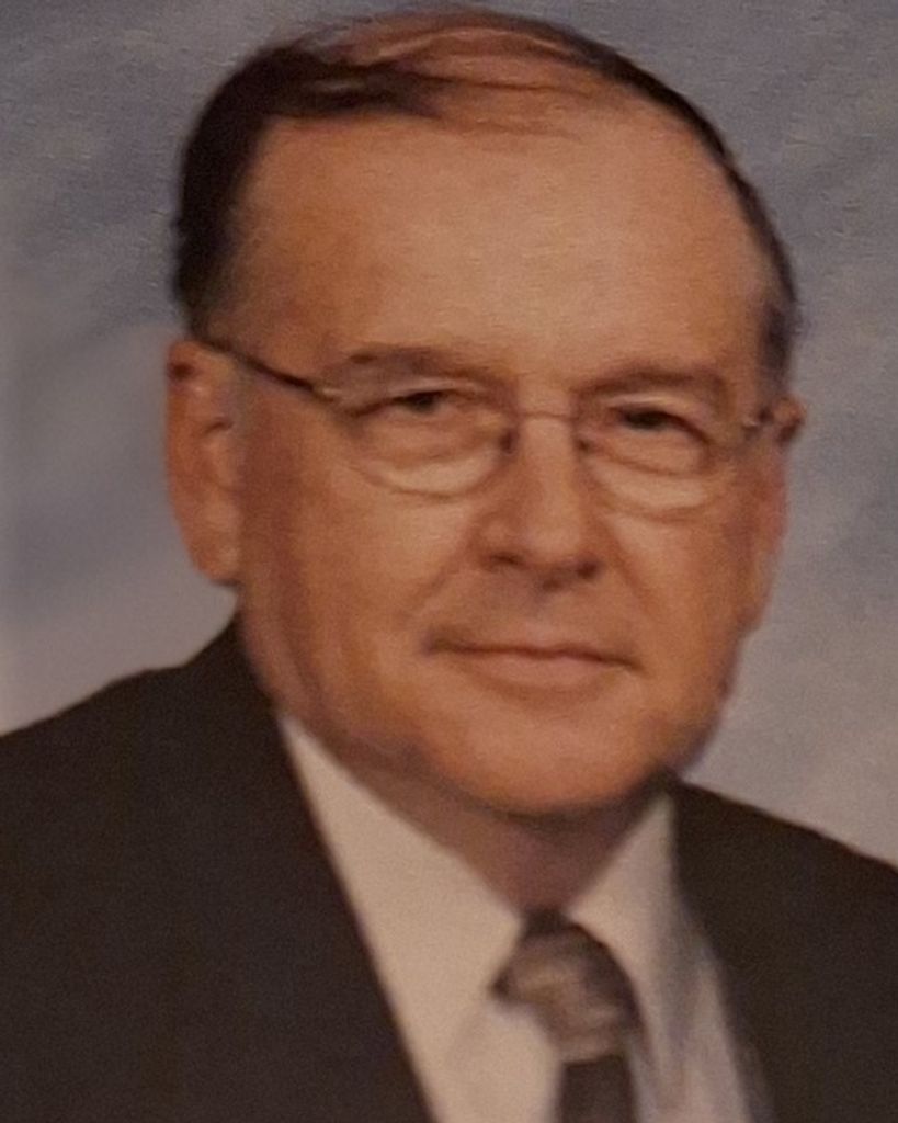 Newman Larry McElvy Profile Photo