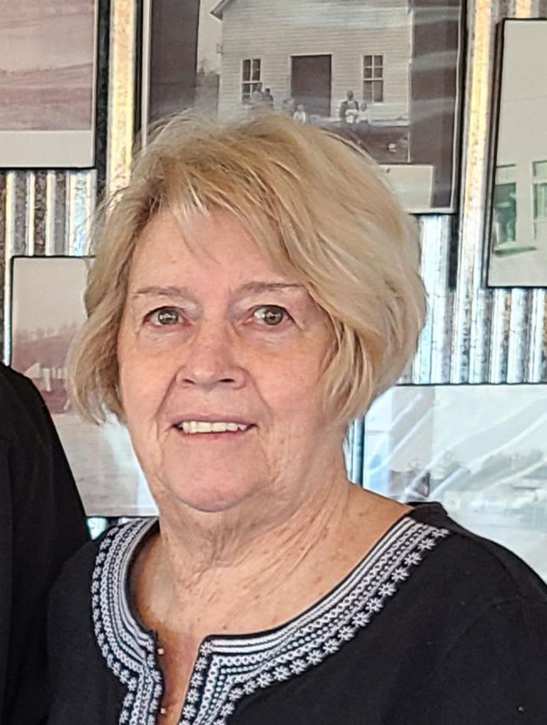 Charlene (Brewer) Graham