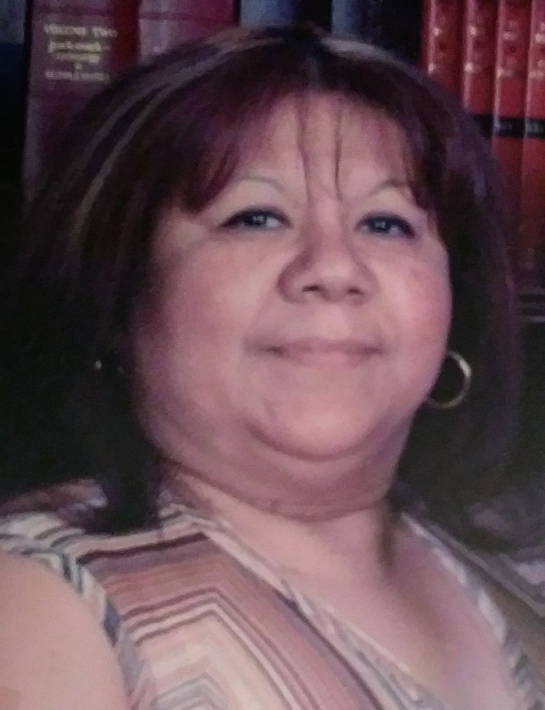 Reyes, Esther