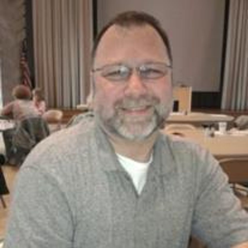 Robert E. Szczechura