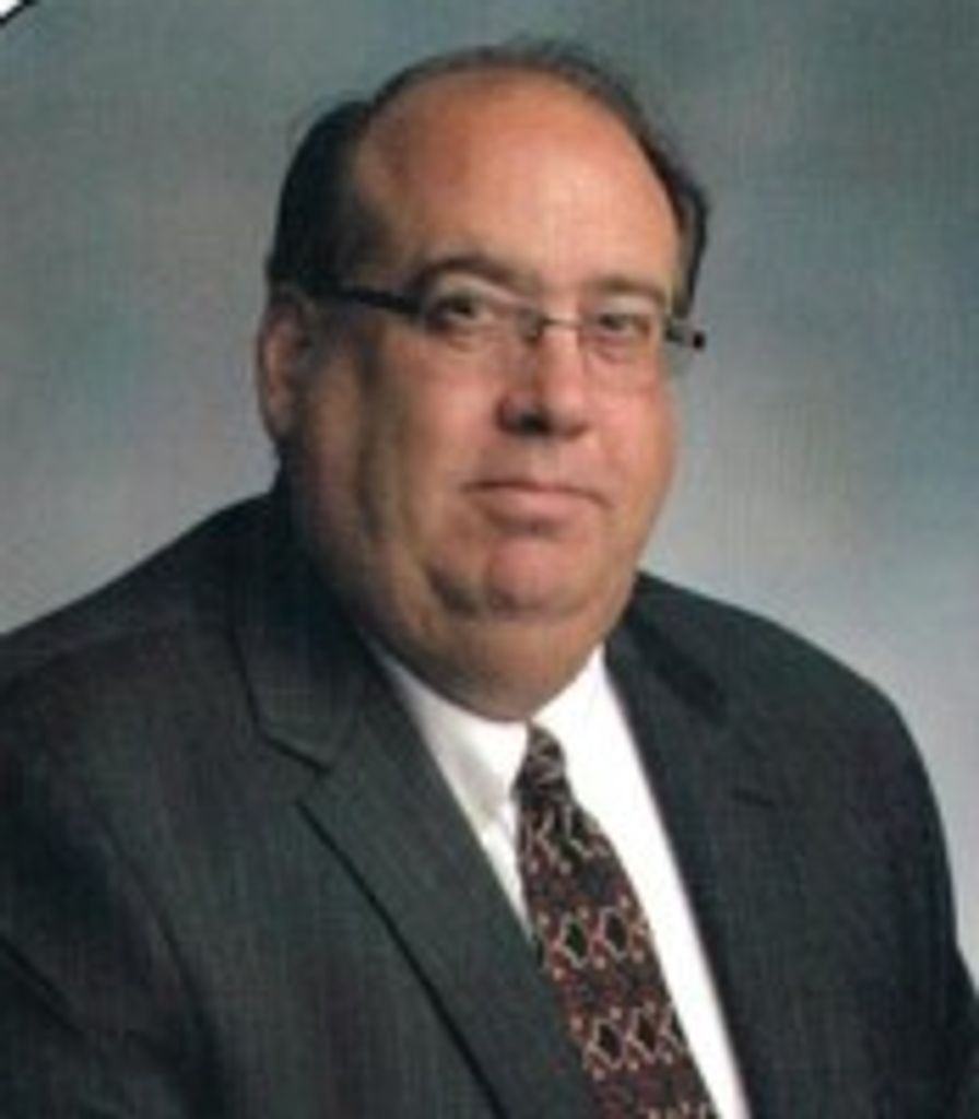 Lloyd R. Hampton