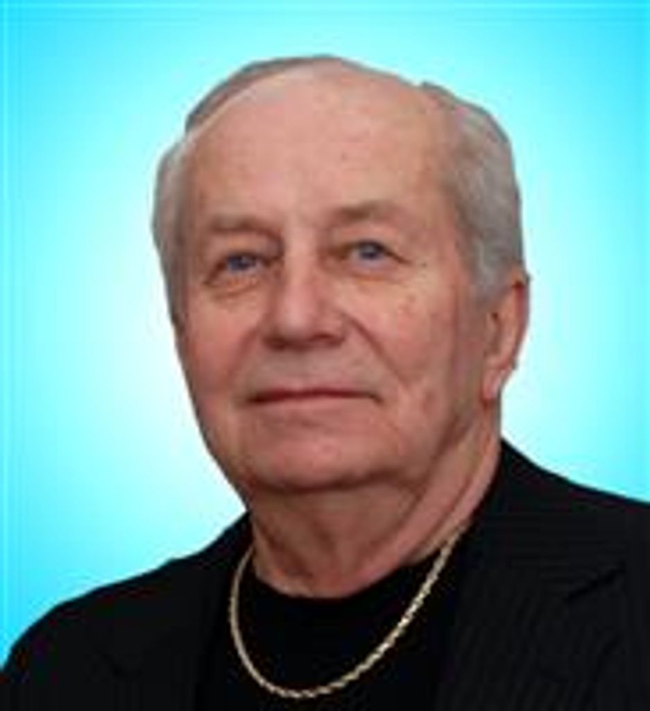 Paul E. Comeau
