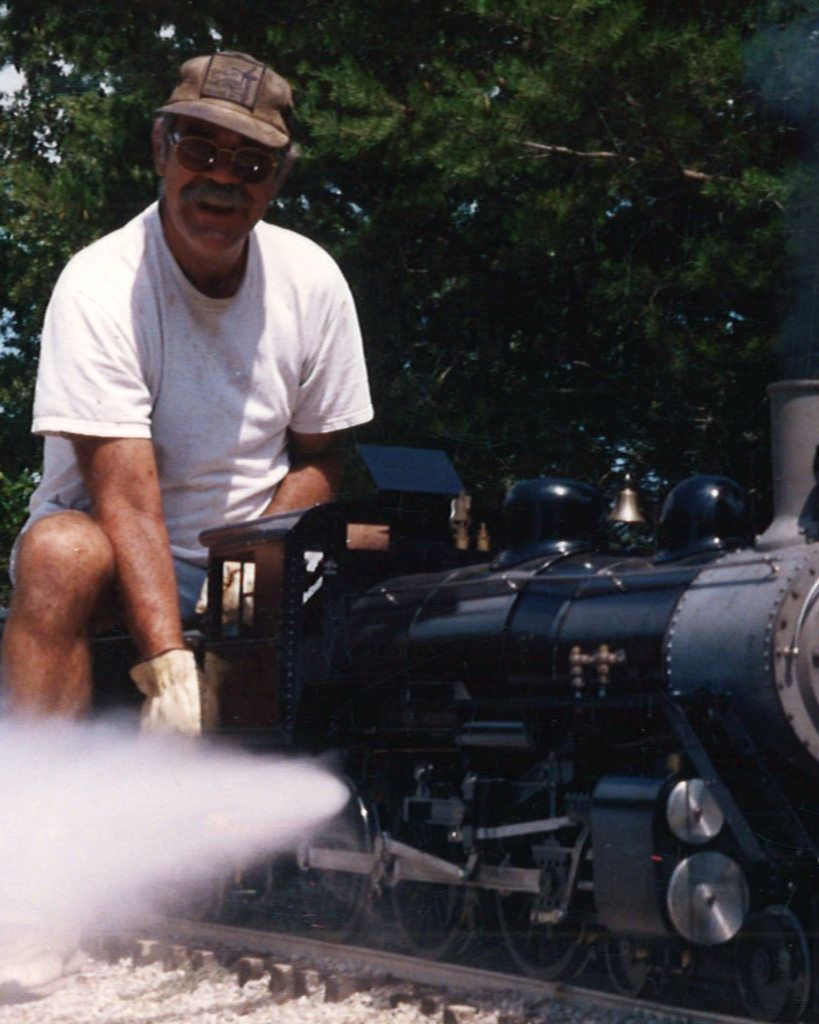 Lloyd R Cowger
