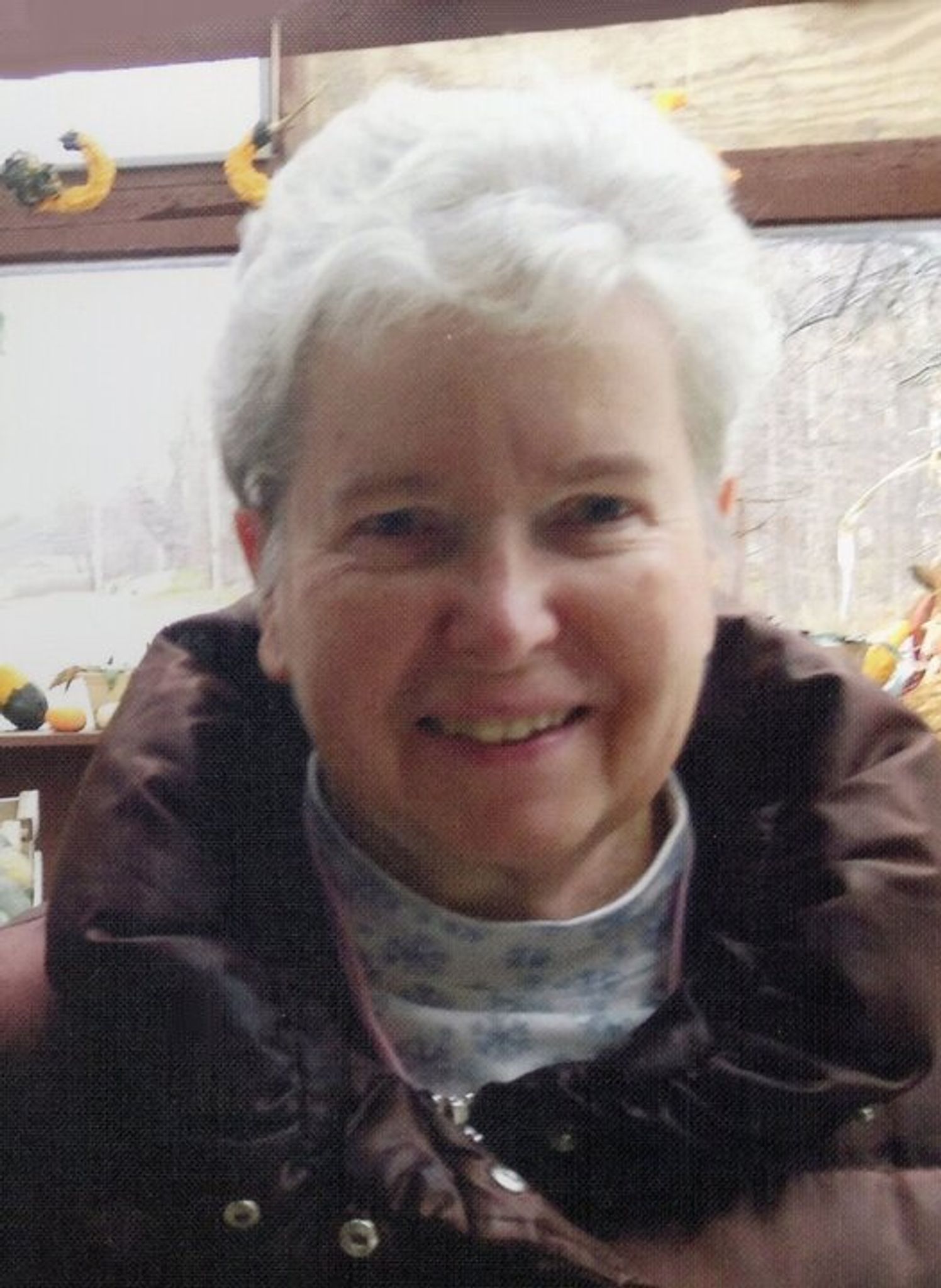 Roberta Seavey photo gallery image 1 of 61
