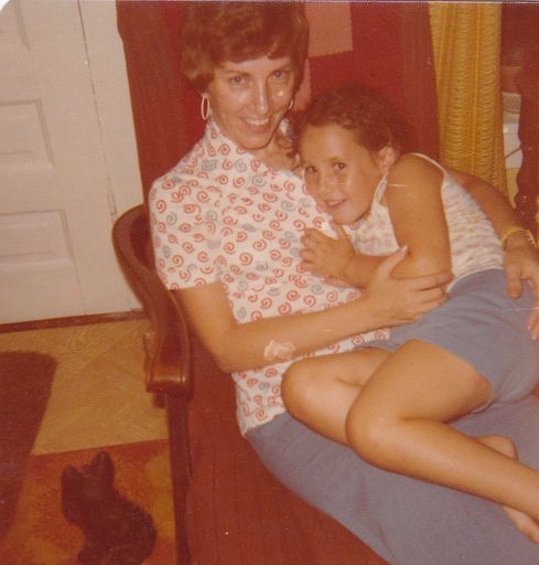 Linda Kay Davis photo gallery thumbnail 34 of 45