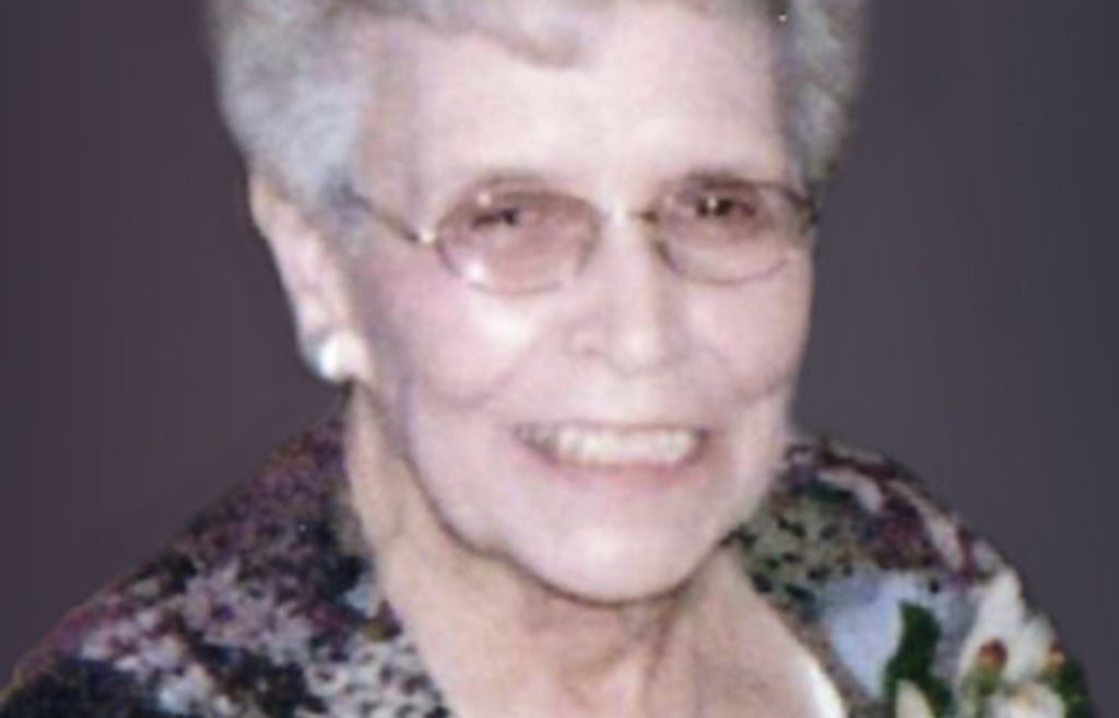Juanita Maxine Farrar